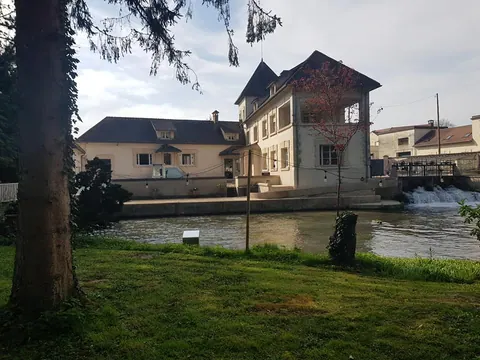 Un panneau « à vendre »